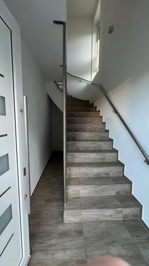 Foto - Helle, hochwertige 3,5 Zimmer Wohnung in ruhiger, ortsnaher Lage