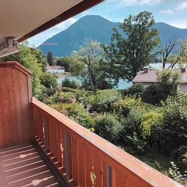 Foto - 2,5 Zimmer Eigentumswohnug in Tegernsee Süd mit See und Bergblick