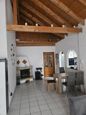 Foto - Eine schöne 4 Zimmer Wohnung mit Kamin in Grüningen