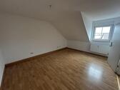 Foto - Helles neues WG Zimmer in 3er WG Gründung Flamersheim ideal für Pendler & Studenten
