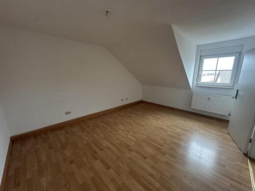 Foto - Helles neues WG Zimmer in 3er WG Gründung Flamersheim ideal für Pendler & Studenten