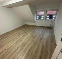 frisch renovierte 3-Zimmer 90m² Wohnung im Zentrum Alfeld (Leine)