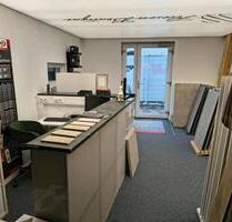Gewerberaum 110qm zu vermieten - 1.400,00&nbsp;EUR Kaltmiete, ca.&nbsp; 10,00&nbsp;m&sup2; in Burgkirchen an der Alz (PLZ: 84508)