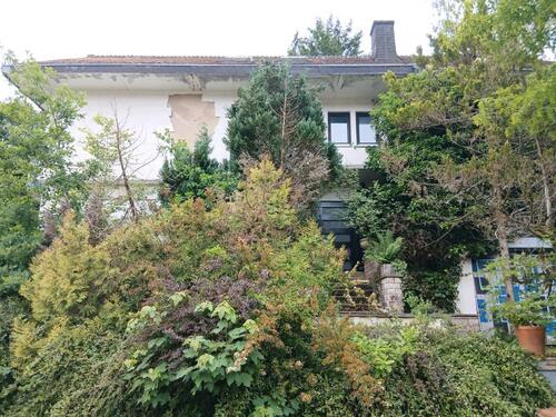 Foto - Sanierungsbedürftiges Wohnhaus - 110.000,00&nbsp;EUR Kaufpreis, ca.&nbsp; 300,00&nbsp;m&sup2;