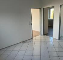 Frisch renovierte 3-Zimmer Wohnung in zentraler Lage HofSaale