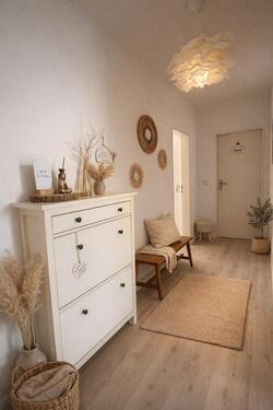 Foto - Gemütliche 4-Raum-Dachgeschosswohnung mit Balkon & Stellplatz