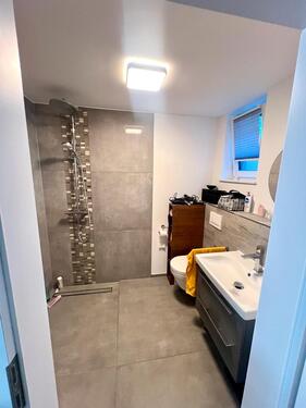 Foto - Moderne 2 Zimmer Neubau Souterrain Wohnung mit EBK und SmartHome