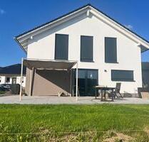 EFH zur Miete - 1.500,00 EUR Kaltmiete, in Einbeck (PLZ: 37574)