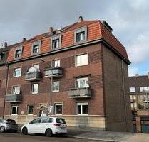 Gepflegte 2-Zimmer-Wohnung mit Stellplatz in Mannheim-Neuostheim