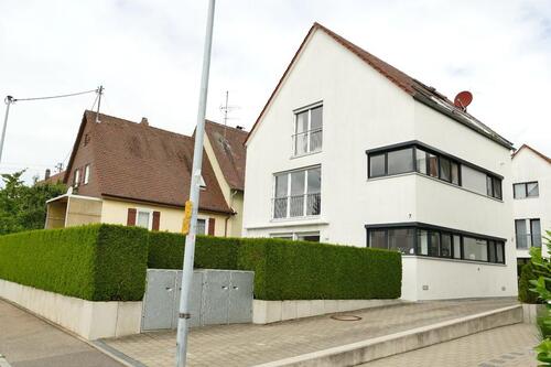 Foto - Helle 2,5-Zimmer-DG-Maisonette-Wohnung mit toller Aussicht in EFH