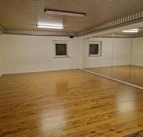 Tanztrainingsraum für YogaPilatesKindertanz - Frankfurt am Main Unterliederbach