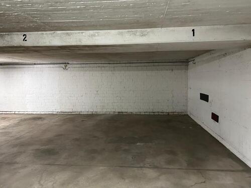 Foto - Tiefgaragenstellplatz - 80,00&nbsp;EUR Miete,