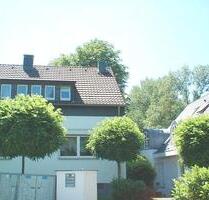 Wohnen im Grünen – großzügige Wohnung mit Südterrasse - Mülheim an der Ruhr Linksruhr