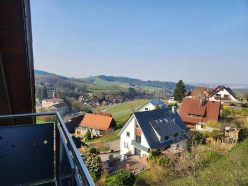 Foto - Sonnige 3,5-Zi-DG-Wohnung ruhiger Weinberglage in Sasbachwalden