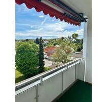 Helle 2-Zimmer-Wohnung mit EBK, Stellplatz, Südbalkon & Weitblick - Aalen Attenhofen