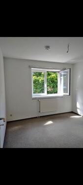 Foto - Helle 3-Zimmer-Wohnung mit Balkon & Grünblick in Pinneberg