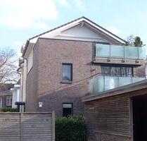 Stilvolle 4 Zimmer Wohnung in begehrter Wohnlage - Kölln-Reisiek