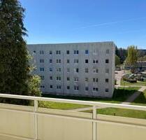 Top für die junge Familie: Frischer Look, großer Balkon, grünes Umfeld - Gotha