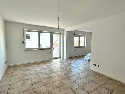 Foto - …frisch renovierte, gut geschnittene Wohnung mit Balkon