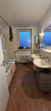 Foto - 3 Zimmer Wohnung - 750,00&nbsp;EUR Kaltmiete, ca.&nbsp; 81,00&nbsp;m&sup2;