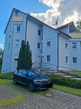 Foto - Attraktive 4-Zimmer-Eigentumswohnung mit Balkon und Stellplatz