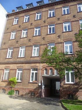 Foto - Schöne 3 Zimmer Altbauwohnung (seit 1990 vermietet) in Wiesbaden