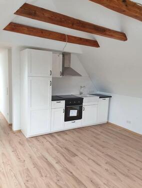 Foto - Dachgeschosswohnung zur Miete - 700,00&nbsp;EUR Kaltmiete, ca.&nbsp; 46,00&nbsp;m&sup2;