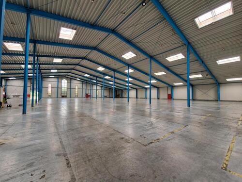 Foto - 1000 m² Lagerhalle an der B6 zwischen Bremen und Hannover
