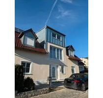 EG-Wohnung mit Garten, Garage & ausgebautem Untergeschoss - Kösching