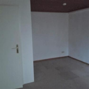 Foto - Zimmer, Küche, Bad im Untergeschoss in Rengsdorf