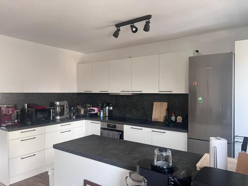 Foto - 2.5 Zimmer - 1.247,00&nbsp;EUR Kaltmiete, ca.&nbsp; 86,00&nbsp;m&sup2;