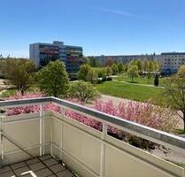 Was für ein Ausblick - 360,00&nbsp;EUR Kaltmiete, ca.&nbsp; 59,21&nbsp;m&sup2; in Gotha (PLZ: 99867)