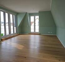 Bitte um schriftl. Anfrage: Helle Dachgeschoss - 4 Zi.WHG in zentraler Lage von Bad Homburg zu vermieten. - Bad Homburg vor der Höhe Bad Homburg v. d. Höhe