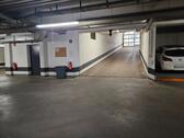 Foto - Duplex-Parker unten in der Tiefgarage Neuwerkstr. 26-28