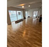 Raum für Tanz, Yoga, Pilates o.ä. stundenweise zu vermieten - Regensburg Galgenberg