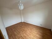 Foto - Zwei Raum Wohnung 2.OG ab Juni zu vermieten
