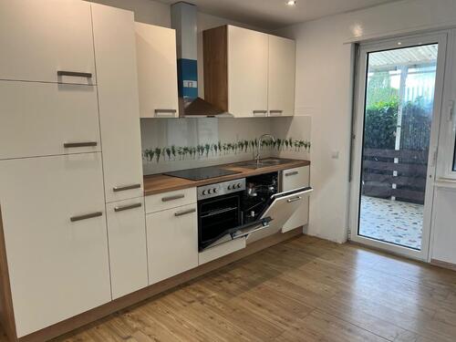 Foto - Renovierte EG-Wohnung mit Einbauküche und Garten in Neuforweiler