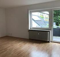 helle ca. 34 qm große, gut geschnittene 1 Zimmerwohnung - Frankfurt am Main Bonames