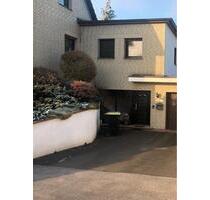 Einliegerwohnung mit eigenem Hauseingang - Solingen Aufderhöhe