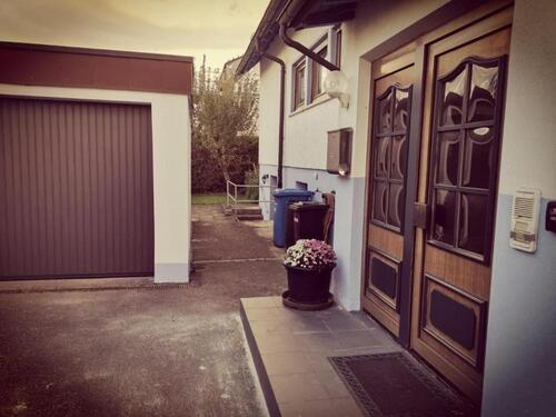 Foto - Wohnen und Vermieten - Viel Platz für zwei Familien!