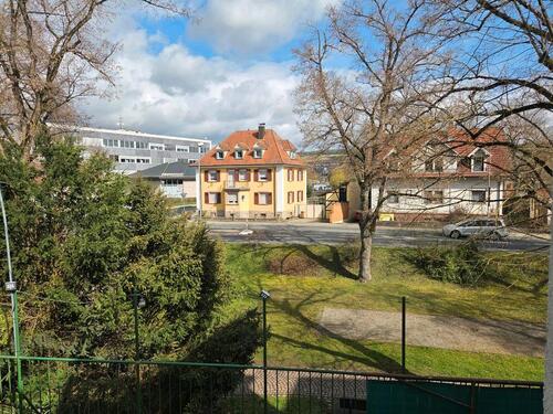 Foto - Helle 4 Zimmer Wohnung im Zentrum vom Tauberbischofsheim -Parkbli