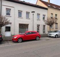 Gewerberaum zu vermieten - 570,00&nbsp;EUR Kaltmiete, ca.&nbsp; 55,00&nbsp;m&sup2; in Schkeuditz (PLZ: 04435)