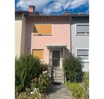 Reihenhaus zu verkaufen - 165.000,00&nbsp;EUR Kaufpreis, ca.&nbsp; 80,00&nbsp;m&sup2; in Schlüchtern (PLZ: 36381)