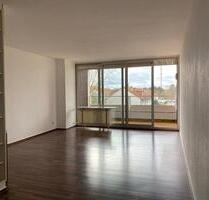 Exklusive 2-Zimmer-Maisonettewohnung mit großer Loggia - Rodgau