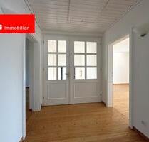 Frisch renovierte 3-Zimmer-Etagenwohnung mit Balkon in Seligenstadt