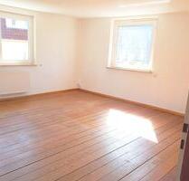 Helle 83 m² Wohnung mit Balkon – Einbauküche und 3 Zimmern - Geislingen