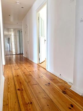 Foto - Stilvolle 4,5-Zimmer-Altbauwohnung Wilmersdorfer Str.