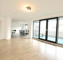 Attraktive 4-Zimmer-Wohnung mit offener Küche und Balkon in guter Lage - Kaiserslautern Betzenberg