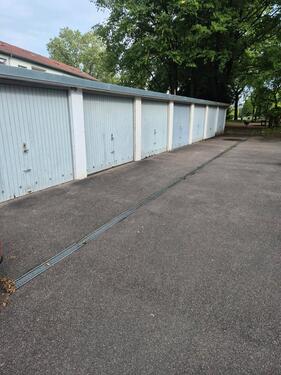 Foto - Garage in Stuttgart Mönchfeld - 200,00&nbsp;EUR Miete,