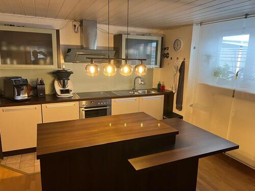 Foto - Helle Wohnung mit großem Balkon im 2. OG zu vermieten
